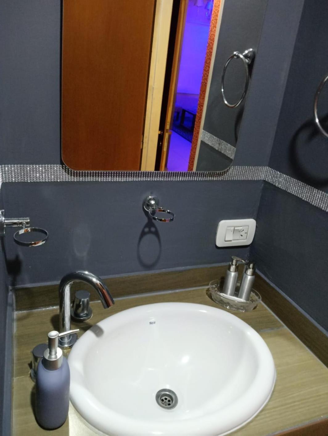 Departamento Boutique De Disenador " Terraza 22 " - Cochera- Vista A La Montana- Cancelacion Gratuita- Pagaras En El Alojamiento Мендоса Екстериор снимка